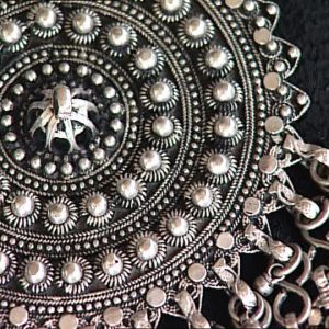 368479558-silver-precious-metal-yemen-jewelry